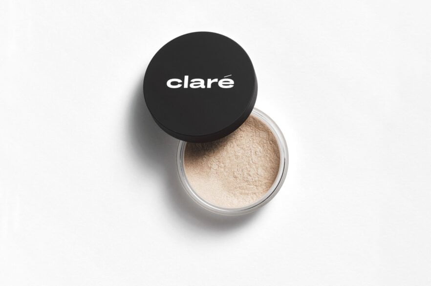 OH GLOW – DAY LIGHT 31 Poznaj kosmetyki Claré - skuteczną pielęgnację i nieskrępowany makijaż. 100% działania. Rezultaty potwierdzone badaniami. Trwałe kolory. Idealne glow. Sprawdź.