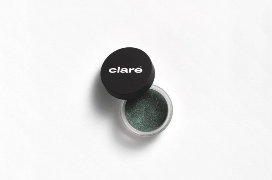 GREEN WATER 884 Poznaj kosmetyki Claré - skuteczną pielęgnację i nieskrępowany makijaż. 100% działania. Rezultaty potwierdzone badaniami. Trwałe kolory. Idealne glow. Sprawdź.